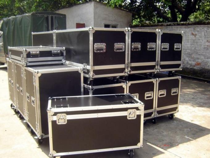 Customized Heavy Duty Wooden Flight Case with Casters