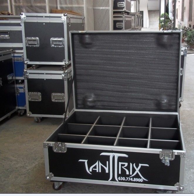 High Hardness  Black  Color 12PCS In One Case  Led Parcan Flightcase  For Performance Equipment