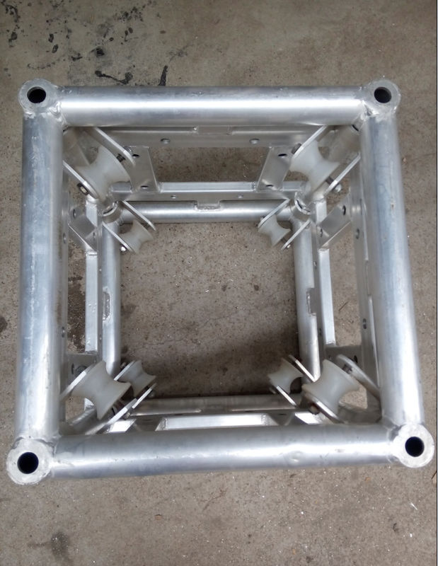 4 Meters Square Stage Light Turss 550mm x 550mm Aluminum Corner Block
