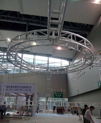 Aluminum Screw Circular Lighting Truss For Exhibition On Truss Top supplier