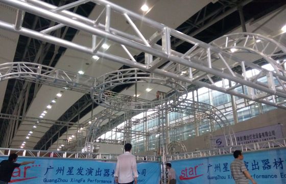 Aluminum Screw Circular Lighting Truss For Exhibition On Truss Top supplier